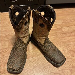 Mens size 13 Durango rebel boots